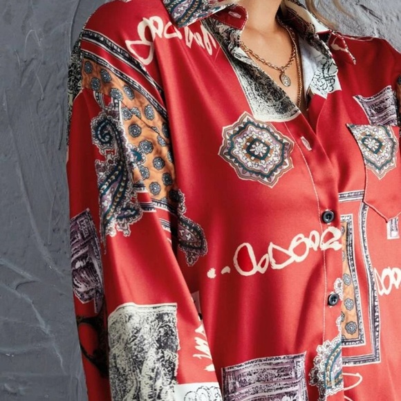 Bishop sleeve scarf print blouse - Picture 4 of 4